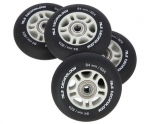 Rulluisurattad Nils Extreme 84mm/82A koos laagritega, must