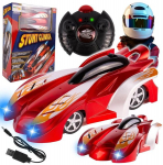 RC puldiga sportauto, mis s&otilde;idab m&ouml;&ouml;da seinu "Top Speed"