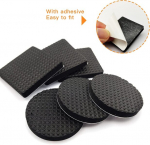 M&ouml;&ouml;blijalad ja -jalad, 60 libisemiskindlad kummipadjad, puitp&otilde;randate kleepuvad m&ouml;&ouml;blikaitsed, lauad, toolid, voodid