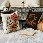 Oranžid dekoratiivsed Halloweeni padjap&uuml;&uuml;rid 4 tk 45x45 &mdash; s&uuml;gisene kodutekstiil, diivanipadjad, dekoratiivpadjap&uuml;&uuml;rid, elutoa s&uuml;gisdekoor, padjap&uuml;&uuml;rid 45x45 komplekt, halloween kaunistused, pol&uuml;ester padjap&uuml;&uuml;rid