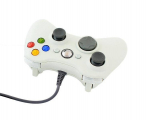 Vibratsiooniga m&auml;ngupult Xbox 360, valge juhtmega