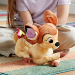 Disney Store Official Bambi keskmise suurusega pehme m&auml;nguasi 28 cm pl&uuml;&uuml;sist m&auml;nguasi 3d liblika sabaga ja tikitud detailidega, sobilik alates s&uuml;nnist