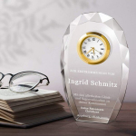 Maverton klaasist kujuke kellaga - graveeringuga kujuke - isikup&auml;rastatud karbis - kristallkujuke - 3d graveeringuga kell - ristimine, armulaud, konfirmatsioon - religioosne - ristilapsele - hosty