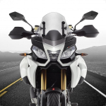 Evermotor universaalne mootorratta tahavaatepeeglite komplekt, e-m&auml;rgistusega testitud, 2x m10 parempoolse keermega, 2x m8 parempoolse keermega, 1x m10 vasakpoolse keermega ja 1x m8 vasakpoolse keermega poltidega - sobib ka nelikratastele, t&otilde;ukeratas ...