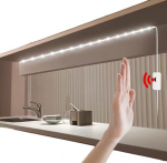 LED riba liikumisanduriga, 5 m, soe valge