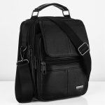 Ehtsast nahast meeste &otilde;lakott Rovicky, must