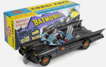 Diecast mudel Corgi CD54321050 267 Batmobile with Batman and Robin &ndash; Gloss Black 1/46