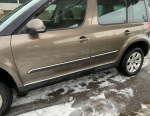 Skoda Yeti - Kroomitud k&uuml;lgmised rihmad ustel