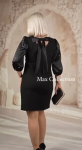 Naistekleit, MAX Collection, must