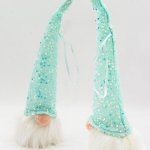 Helendav j&otilde;ulukaunistus k&auml;&auml;bus