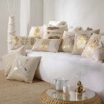 Dekoratiivne padjap&uuml;&uuml;r 45x45 cm, kuldne mosaiik