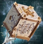 Idventure Cambridge Labyrinth - puidust pusle-karp
