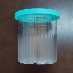 Ninja Creami Deluxe 24 oz pint konteinerite komplekt silikoonkaantega, BPA-vaba. , Mėlyna