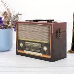 1tk Puidust Vintage Raadio Kujuline Lauakarbi Hoidik