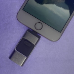 USB pulk USB m&auml;lupulk - &Uuml;hildub iPhone, iPad, Android ja Arvutitega - Saadaval Suurustes 32GB kuni 512GB Sinu Meedia jaoks., Sidabrinis