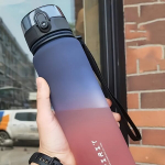 Spordi Veepudel, 650ml/1000ml Plastikust, Kaasaskantav Matkamiseks. , Mėlyna ir raudona gradientas