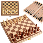 Kolm-&uuml;hes lauam&auml;ngukomplekt, mis koosneb 3 m&auml;ngust: male, kabe ja backgammon