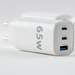 Evelatus 65W Max Fast Charger EU USB-C1/USB-C1/USB-A White