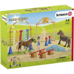 Ponide treeningv&auml;ljak Schleich Farm World