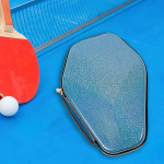 Harilla lauatennise reketikott 2 lauatennise reketile k&auml;epidemega, praktiline pickleballi reketikott spordiv&otilde;istlusteks