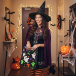 Must &uuml;kssarviku m&uuml;ts &auml;mblikuga Halloweeniks, karnevaliks