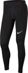 Meeste spordiretuusid Nike, must