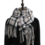 Naiste sallid,S&uuml;gistalvisall | Klassikaline Flow Sugezi soe ruuduline sall, must ja valge