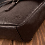 Naiste nahast v&auml;ike k&auml;ekott postkott pruun Paolo Peruzzi T-125-BR