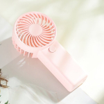 K&auml;teis-miniventilaator &ndash; vaikne ja kaasaskantav, sobib telkimiseks