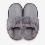 Sussid naistele, hall