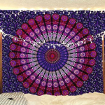 Mandala gobel&auml;&auml;n lilla magamistuppa ja elutuppa