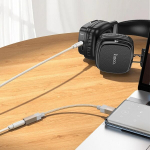 Adapter Usb-c kuni 3,5 mm pistikupesa Hoco k&otilde;rvaklappide jaoks