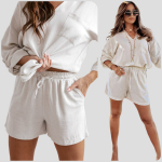 Naiste l&uuml;hikesed p&uuml;ksid Costa, beež