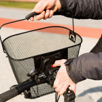 Metallist jalgrattakorv juhtrauale Click +Multitool ees