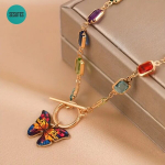 Kett ripatsiga , Butterfly