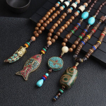 NEPAL BUDDHIST MALA Tiibeti PAW K&Auml;SIT&Ouml;&Ouml;STATUD puidust kaelakee EL80, NEPAL BUDISTŲ MALA Tibeto PAW rankų darbo mediniai karoliai