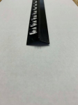 Plaadi nurgaliist kitsas 45 kraadi 10mm must uudsus
