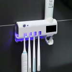 Hambaharjahoidja UV-steriliseerija ja hambapasta dosaatoriga