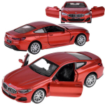 Metallist auto BMW M850i Coupe valgus- ja heliefektidega