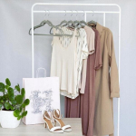 10 tk. 360&deg; p&ouml;&ouml;rleva konksuga libisemiskindlad veluurriideid