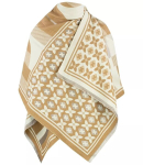 Elegantne narmastega kootud sall