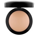 Kompaktpuuder MAC Mineralize Skinfinish Natural, Medium Dark, 10 g.