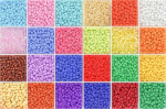 Klaasist &uuml;mmargused toruhelmed 6/0 RainBow&reg; 24 heledat v&auml;rvi iga&uuml;ks 10 g komplekt