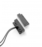 Kleepuvad magnetkontaktid (juhtmed l&auml;bivad keskelt, must)