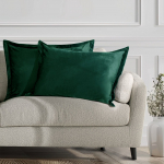 Dekoratiivpadjap&uuml;&uuml;r Restilo Velvet, roheline v., 70 cm x 50 cm, 2 tk