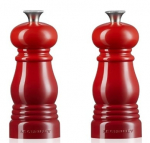 Soola- ja pipraveski Le Creuset, punane v., 2 tk