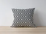 Dekoratiivpadjap&uuml;&uuml;r Mioli Decor 1110, mitmev&auml;rviline, 43 cm x 43 cm