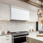 Tapeet Artgeist Flying Seagulls, 1000 cm x 50 cm