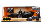 M&auml;nguauto Metals Die Cast Batmobile and Batman, must v.