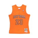 Mitchell & Ness NBA Christmas Day 2012 Swingman Jersey New York Knicks Marcus Camby - Suurus M (SMJY6515-NYK12MCMORAN T-s&auml;rgid)
